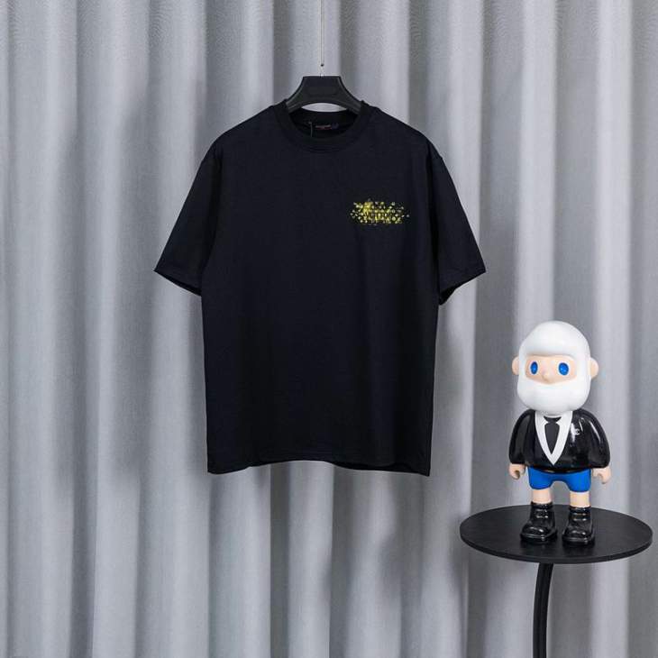 Picture of Louis Vuitton T Shirts Short _SKULVS-2XLaztx147836